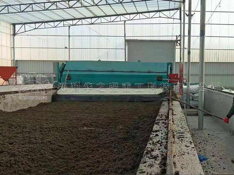 牛糞翻拋機(jī)的價(jià)格是多少？